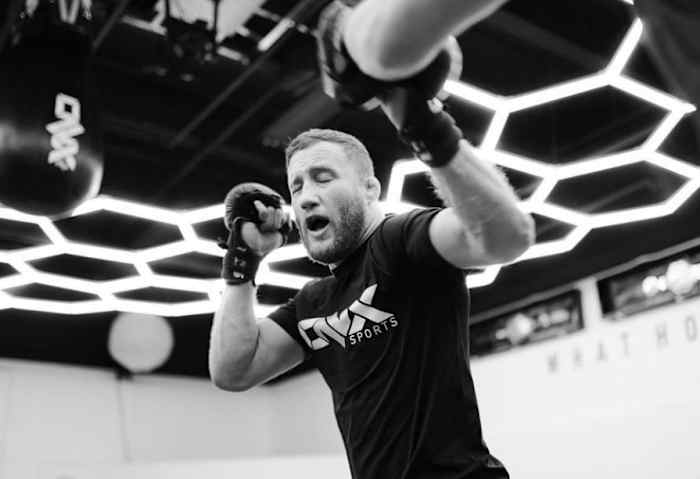 Wittman's glove design, as used by Justin Gaethje in training.